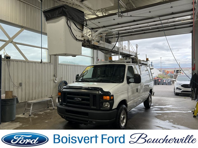 Ford Econoline Cargo Van E-350 NACELLE Super renforcé commercial in Cars & Trucks in Longueuil / South Shore