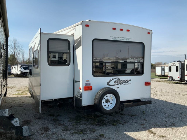  2011 Keystone RV Cougar X-Lite 26SAB in Travel Trailers & Campers in Barrie - Image 3