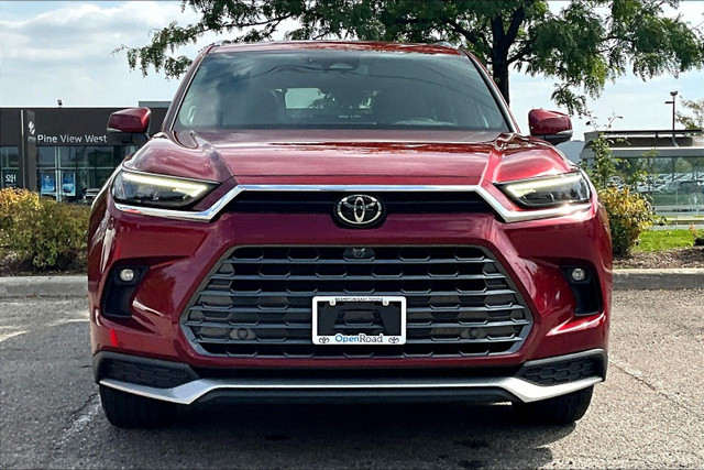 2024 Toyota Grand Highlander Hyb Grand Highlander Platinum Hybr in Cars & Trucks in Mississauga / Peel Region - Image 2