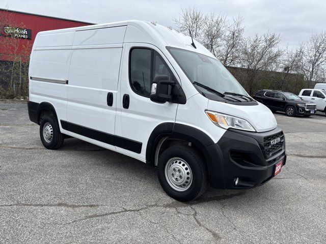 2024 Ram ProMaster Cargo Van in Cars & Trucks in Mississauga / Peel Region - Image 3