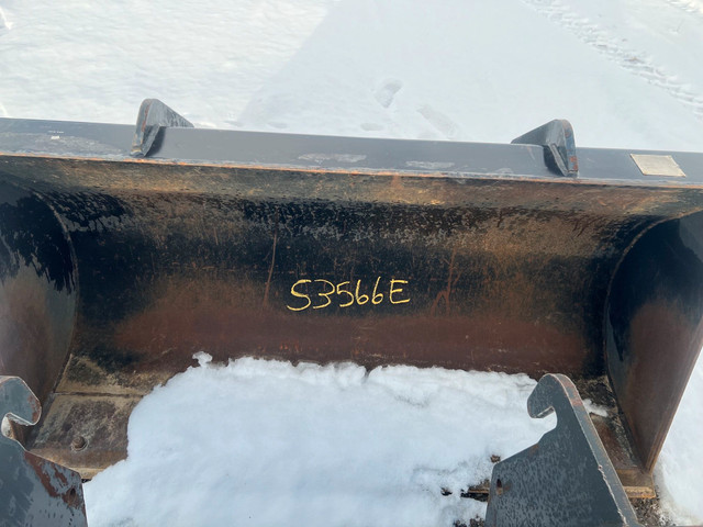 66" Telehandler Snow Bucket  #B539 in Heavy Equipment in Red Deer - Image 3
