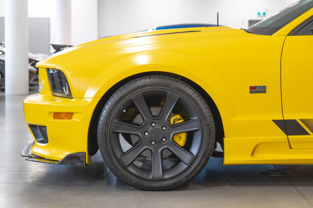 2005 Ford Mustang Saleen S-281 SC Coupe *RARE, BAS KMs!* in Cars & Trucks in Laval / North Shore - Image 4