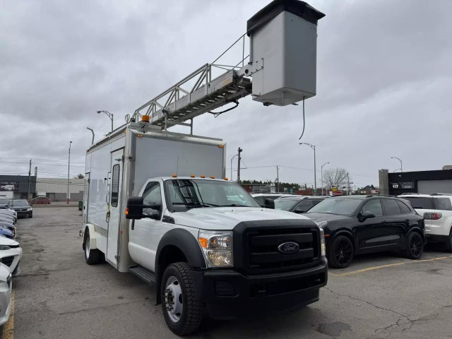 2015 FORD F-550 XL in Cars & Trucks in Laval / North Shore - Image 2