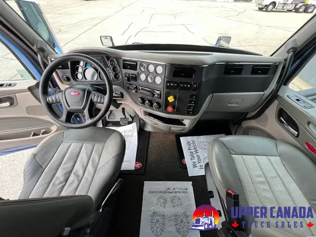 2019 Peterbilt 579 in Heavy Trucks in Barrie - Image 12