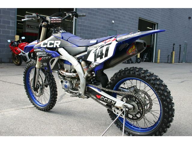  2022 Yamaha YZ450F YZF450 4 STROKE MX in Dirt Bikes & Motocross in Guelph - Image 3