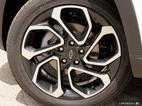 This Chevrolet Trax has a trusty Turbocharged Gas 3-Cyl 1.2L/ engine powering this Automatic transmi... (image 5)
