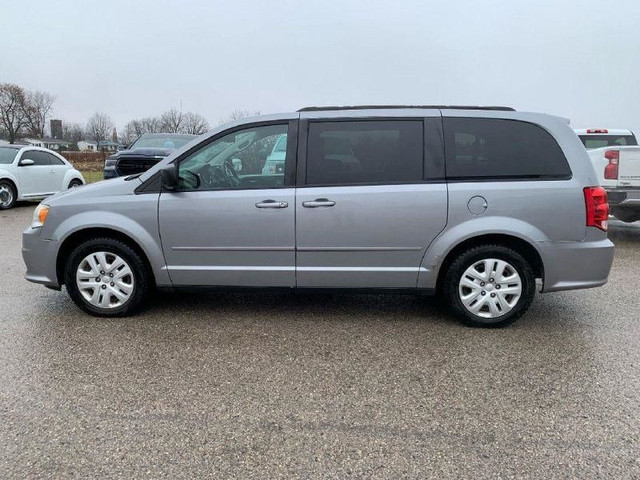 2014 Dodge Grand Caravan SXT | ACCIDENT FREE | AS-IS | in Cars & Trucks in London - Image 2