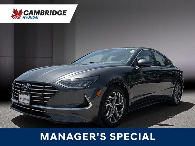 2022 Hyundai Sonata Preferred | Sleek Design | Great Value in Cars & Trucks in Cambridge