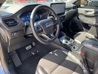 **WE WILL BEAT ANY DEALER IN THE CITY** Recent Arrival! Vapor Blue Metallic 2023 Ford Escape ST-Line... (image 5)