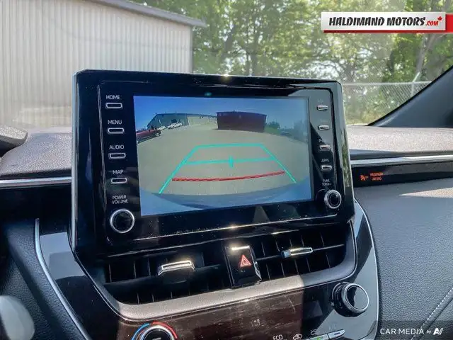 2019 Toyota Corolla Hatchback in Cars & Trucks in Hamilton - Image 31