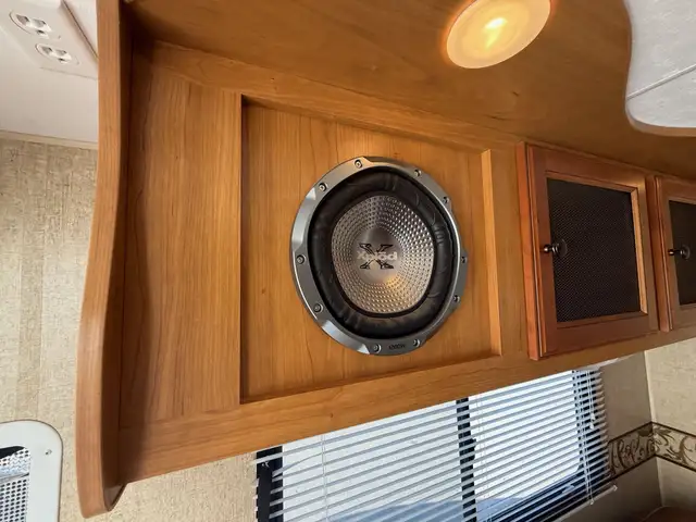 2014 KZ MXT 160 Toy Hauler in Travel Trailers & Campers in St. Albert - Image 26