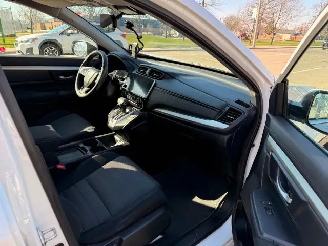 2019 Honda CR-V LX AWD in Cars & Trucks in Hamilton - Image 24