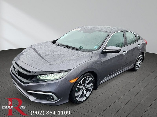 2019 Honda Civic Touring in Cars & Trucks in Bedford