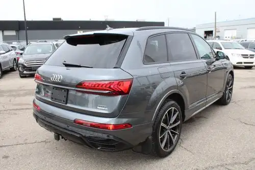2022 Audi Q7 Komfort62938483969921122