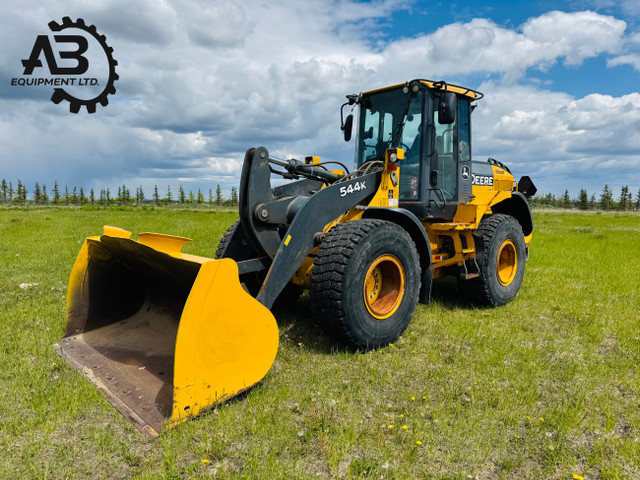 2015 DEERE 544K in Heavy Equipment in Calgary
