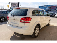 WHAT A DEAL! MANITOBA VEHICLE! - 2.4L Engine - FWD - Automatic Transmission - Backup Camera - Steeri... (image 8)
