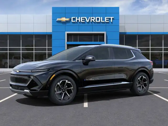 2025 Chevrolet Equinox EV LT in Cars & Trucks in Gatineau - Image 3