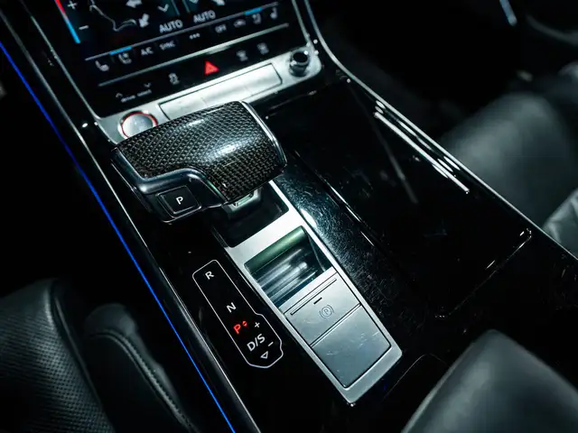 2020 Audi S8 360CAM/B&O/NAV/PANO/MASSAGE/DRIVER ASSIST in Cars & Trucks in Mississauga / Peel Region - Image 46