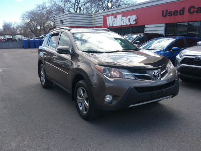  2015 Toyota RAV4 XLE | AWD | Sunroof | NAV