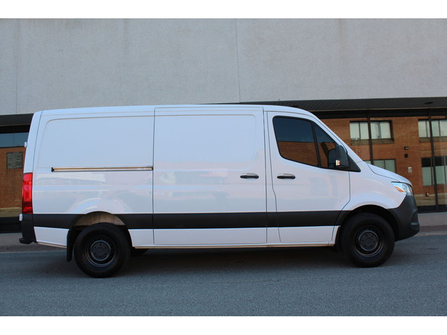 2019 Mercedes-Benz Sprinter Cargo Van 144\" - \"LOW ROOF\" - \"3 in Cars & Trucks in City of Toronto - Image 4