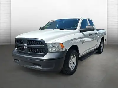*** OUVERT LE SAMEDI * JAMAIS ACCIDENTÉ * AUCUN FRAIS SUPPLÉMENTAIRE * TRADESMAN * V6 PENTASTAR 3,6L...