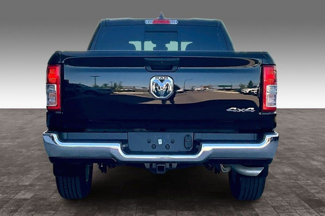 2024 Ram 1500 4wd Crewcab Sxt in Cars & Trucks in Edmonton - Image 4