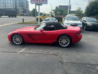 2004 DODGE VIPER SRT-10 8.3 V10 500 HP 6 SPEED MANUAL - DODGE ULTIMATE SPORTS CAR - NO ACCIDENTS LOC... (image 4)
