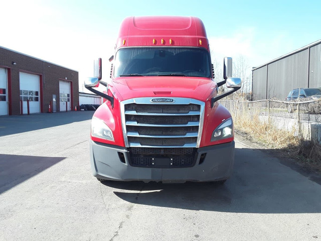 2019 Freightliner Cascadia 126 Sleeper *Ask about 6% Dep Match* in Heavy Trucks in Longueuil / South Shore - Image 2