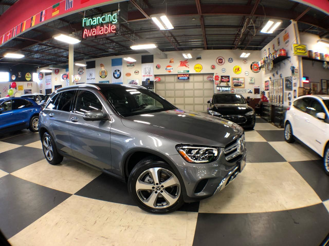 2021 Mercedes-Benz GLC-Class 300 4MATIC LEATHER PAN/ROOF NAVI B/ in Cars & Trucks in City of Toronto