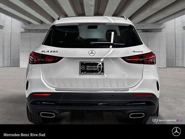 2025 Mercedes-Benz GLA 250 4MATIC | AMG Line avec Ensemble Nuit in Cars & Trucks in Longueuil / South Shore - Image 4