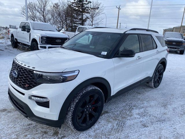  2024 Ford Explorer ST 4WD in Cars & Trucks in Calgary