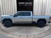 NAVIGATION, PARKING DISTANCE SENSORS, SATELLITE RADIO, HEATED SEATS, POWER SEATS, CRUISE CONTROL, AI... (image 5)