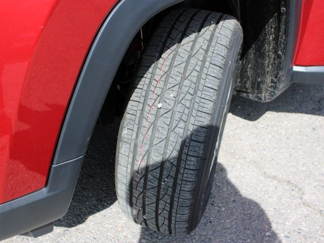 2025 Jeep Compass North 4x4, Pano Sunroof, Turbo, 360 Camera in Cars & Trucks in Calgary - Image 2
