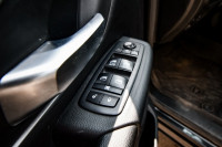 Aluminum Wheels, Chrome Accents, Proximity Key, Touchscreen, Streaming Audio! 6 LOCATIONS KINGSTON -... (image 8)