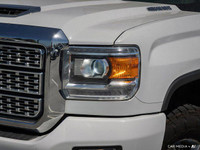 ENGINE DURAMAX 6.6L TURBO-DIESEL V8 B20-DIESEL COMPATIBLE (445 hp [332 kW] @ 2800 rpm 910 lb-ft of t... (image 7)