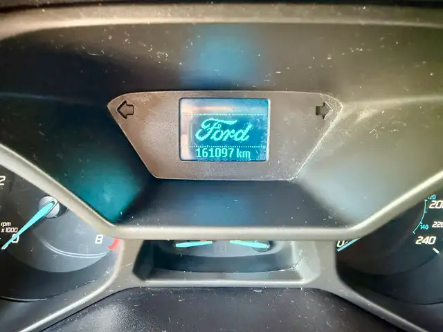 2018 Ford Transit Connect Van XLT - GAS SAVER - ONLY 160K! dans Autos et camions dans Région d’Oakville/Halton - Image 17