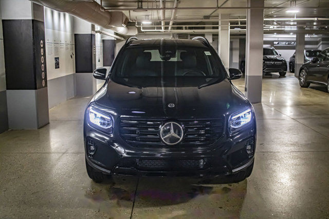 2025 Mercedes-Benz GLB GLB 250 4MATIC SUV in Cars & Trucks in Edmonton - Image 3