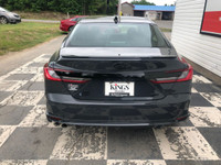 At Kings Honda you will experience an outstanding car buying experience. We make every effort to exc... (image 4)