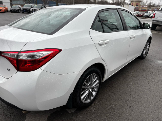 2015 Toyota Corolla LE, Sunroof, Alloys, Heated Seats in Cars & Trucks in St. Catharines - Image 3