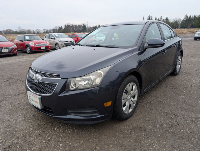 2014 Chevrolet Cruze 2 YEAR POWERTRAIN WARRANTY | MANAGER SPECIA in Cars & Trucks in London - Image 2