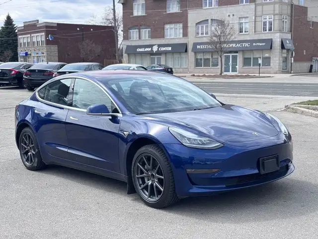 2018 Tesla Model 3 BASE62936595269377122