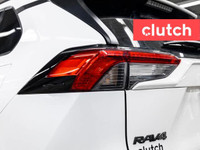 NO ACCIDENTS / CLEAN CARFAX / Climate Control, Power Tailgate/Hatch, Front Heated Seats and more! Cl... (image 9)