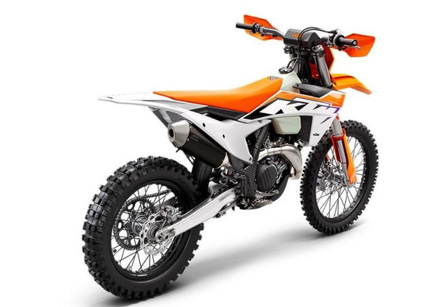 2023 KTM 450 XC-F in Dirt Bikes & Motocross in Laval / North Shore - Image 2