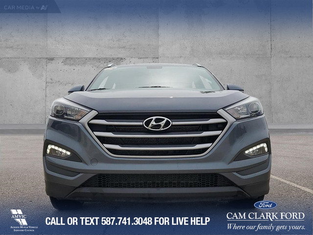 2018 Hyundai Tucson Premium 2.0L HEATED SEATS | HEATED STEERI... in Cars & Trucks in Red Deer - Image 2