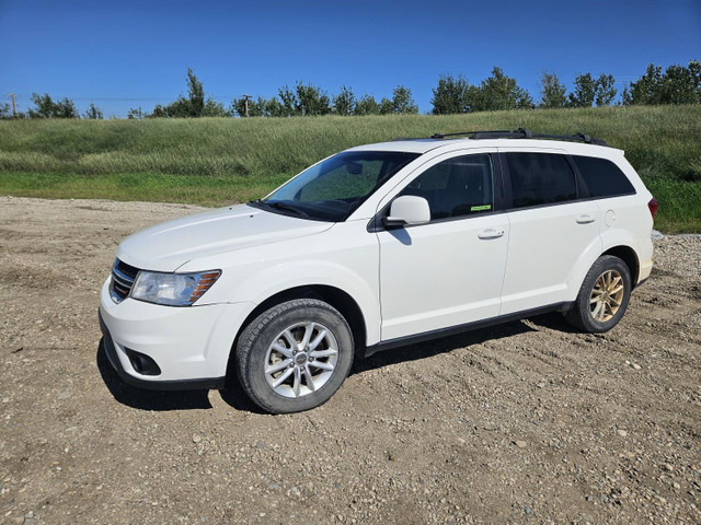 2015 Dodge Journey in Cars & Trucks in Edmonton