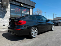 2017 BMW 3 SERIES GRAN TURISMO 5DR 330i X-DRIVE AWD A L'ETAT NEUF!!! CONDITION SALLE DE MONTRE 1 SEU... (image 5)