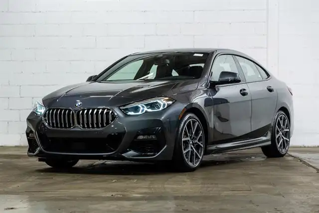 2021 BMW 228i 228i xDrive in Cars & Trucks in City of Montréal - Image 4