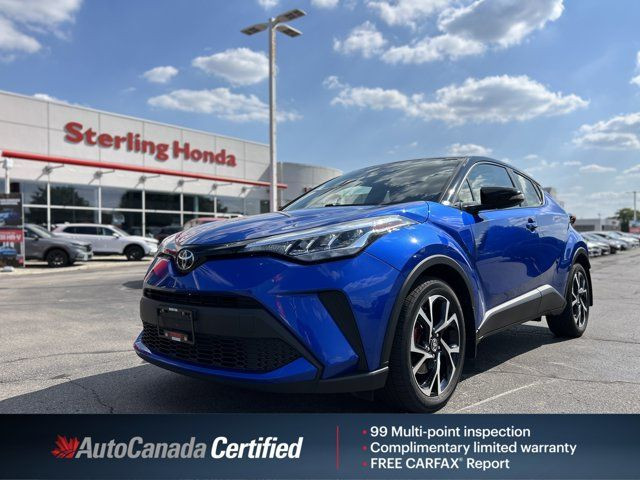 2021 Toyota C-HR XLE Premium | Clean CarFax in Cars & Trucks in Hamilton