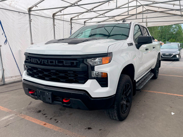 2023 Chevrolet Silverado 1500 CUSTOM TRAIL BOSS CREW 4X4 *GR REM in Cars & Trucks in Laurentides