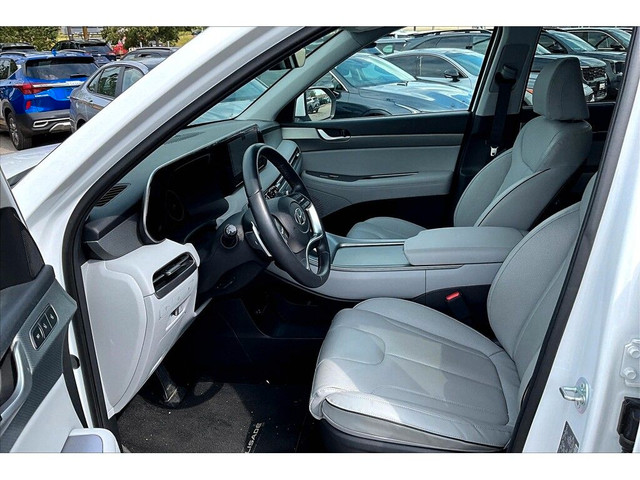 2024 Hyundai Palisade 8 Passenger in Cars & Trucks in Barrie - Image 2